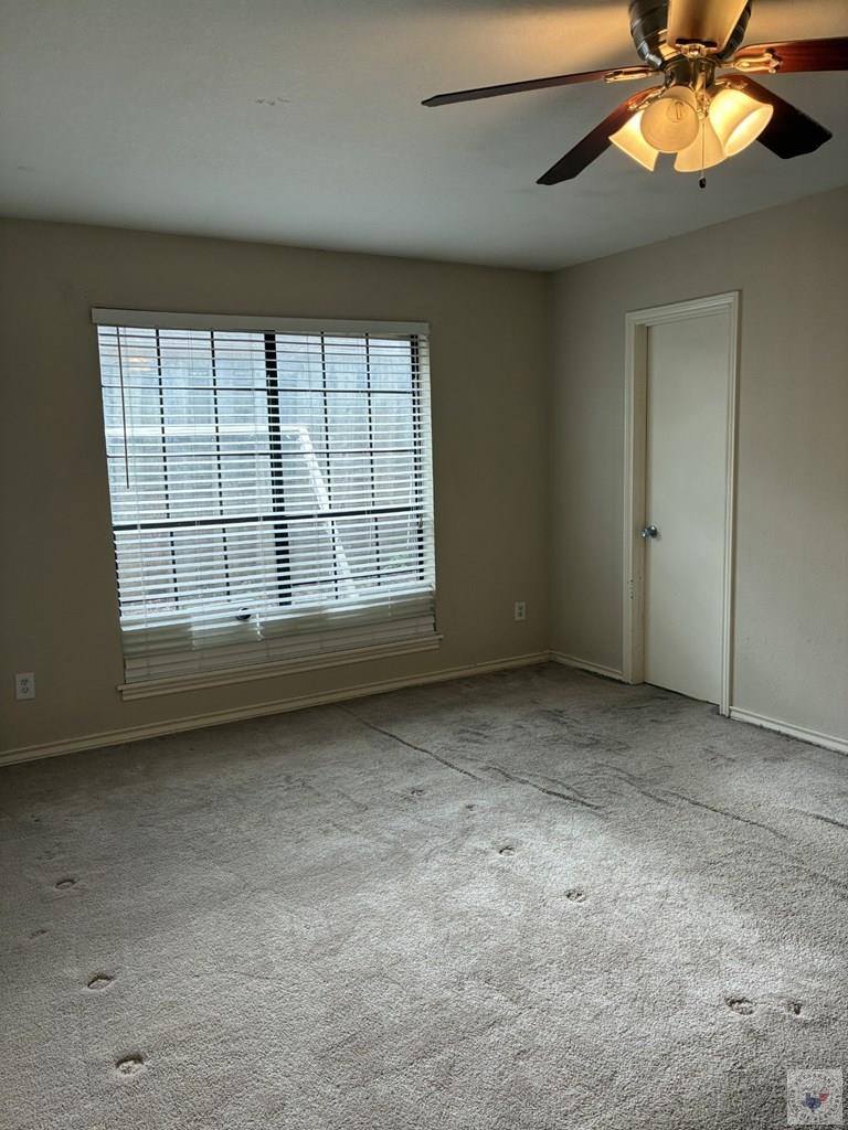 6109 Shadyside Ln, Texarkana, TX 75503