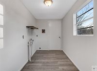 828 Burma, Wake Village, TX 75501