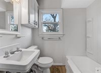 828 Burma, Wake Village, TX 75501