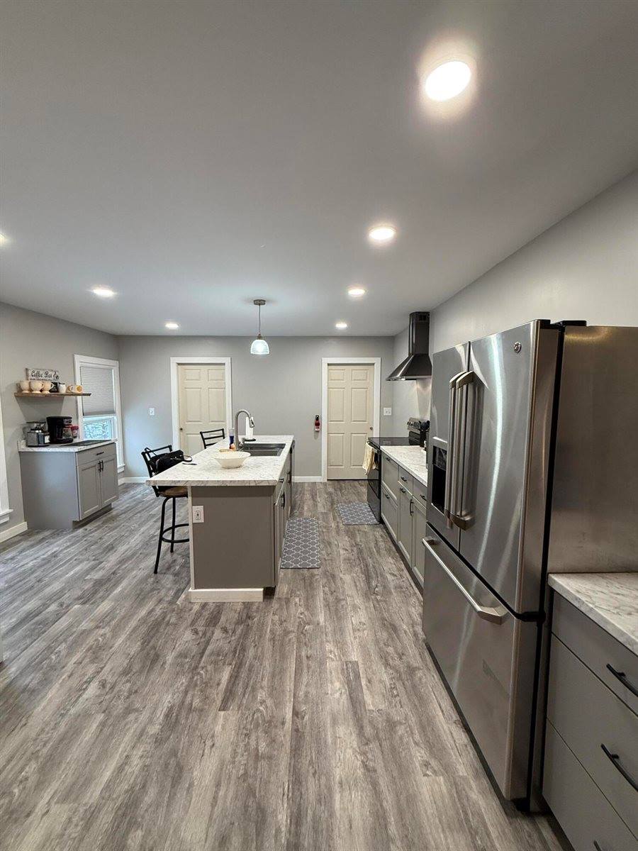 100 3rd Street, Bangor, ME 04401