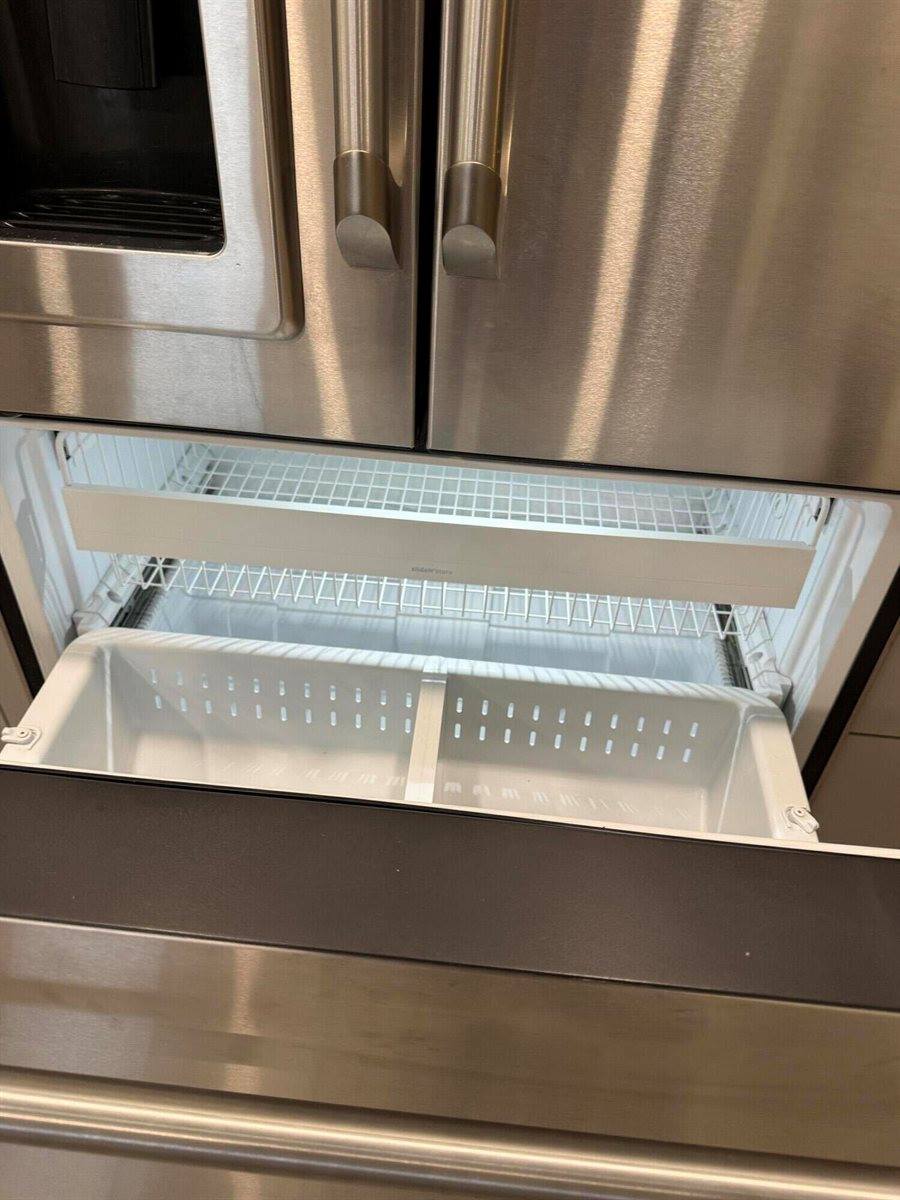 100 3rd Street, Bangor, ME 04401