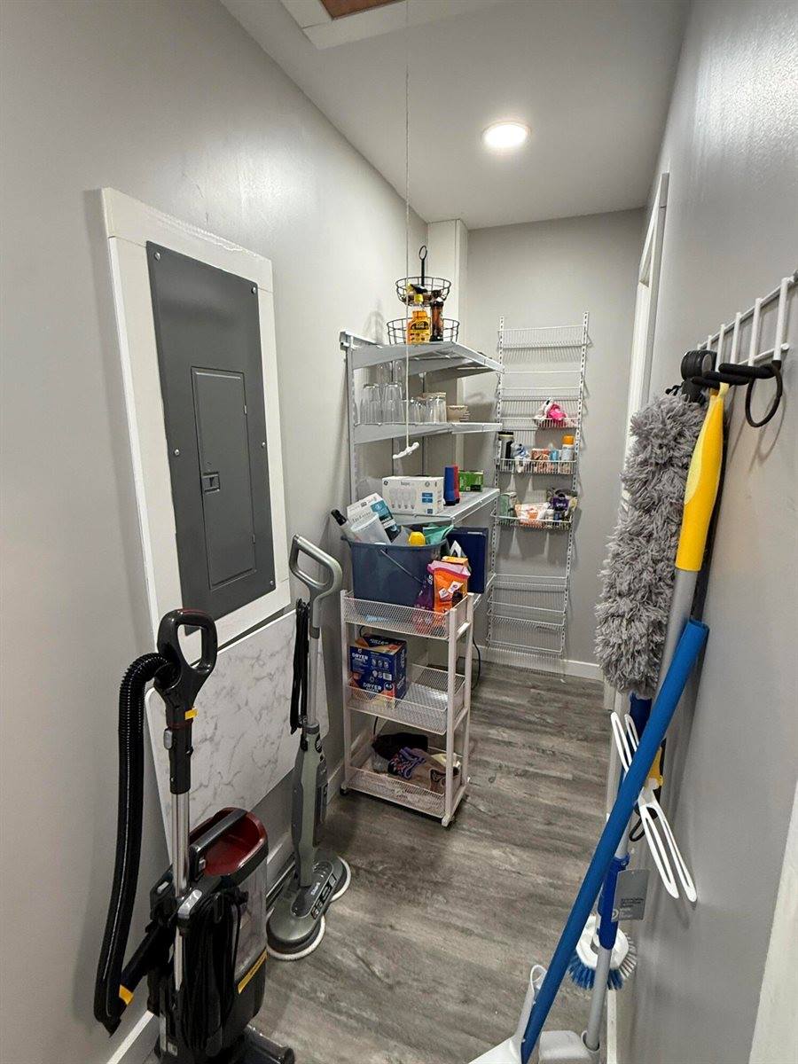 100 3rd Street, Bangor, ME 04401