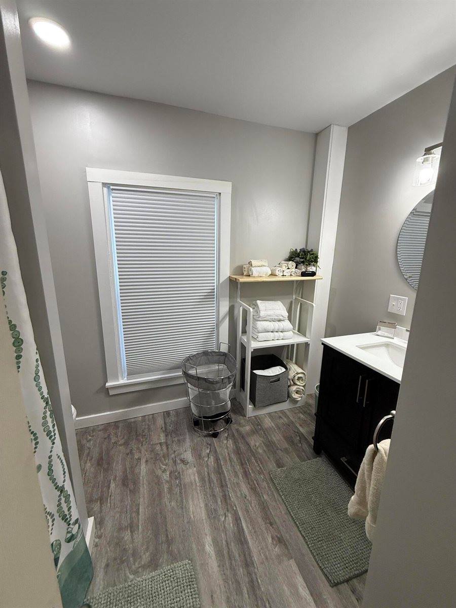 100 3rd Street, Bangor, ME 04401