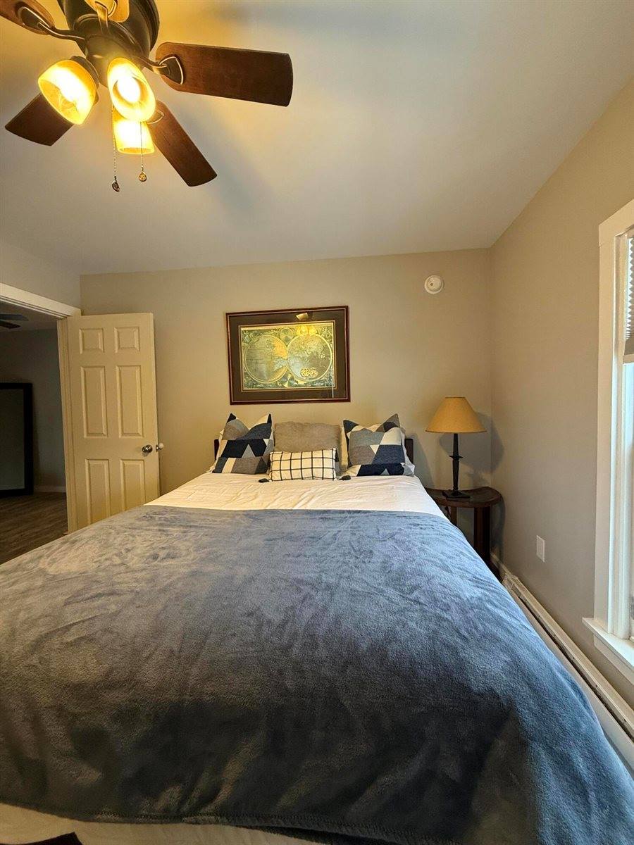 100 3rd Street, Bangor, ME 04401