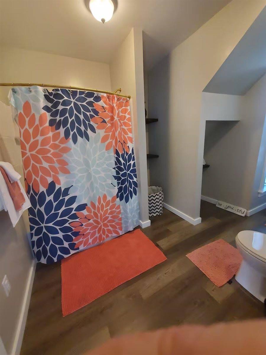 100 3rd Street, Bangor, ME 04401