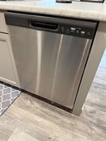 100 3rd Street, Bangor, ME 04401