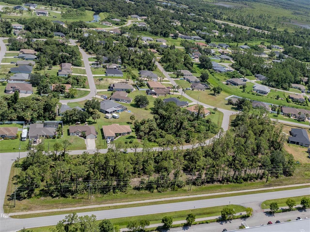 Magenta Avenue, North Port, FL 34288