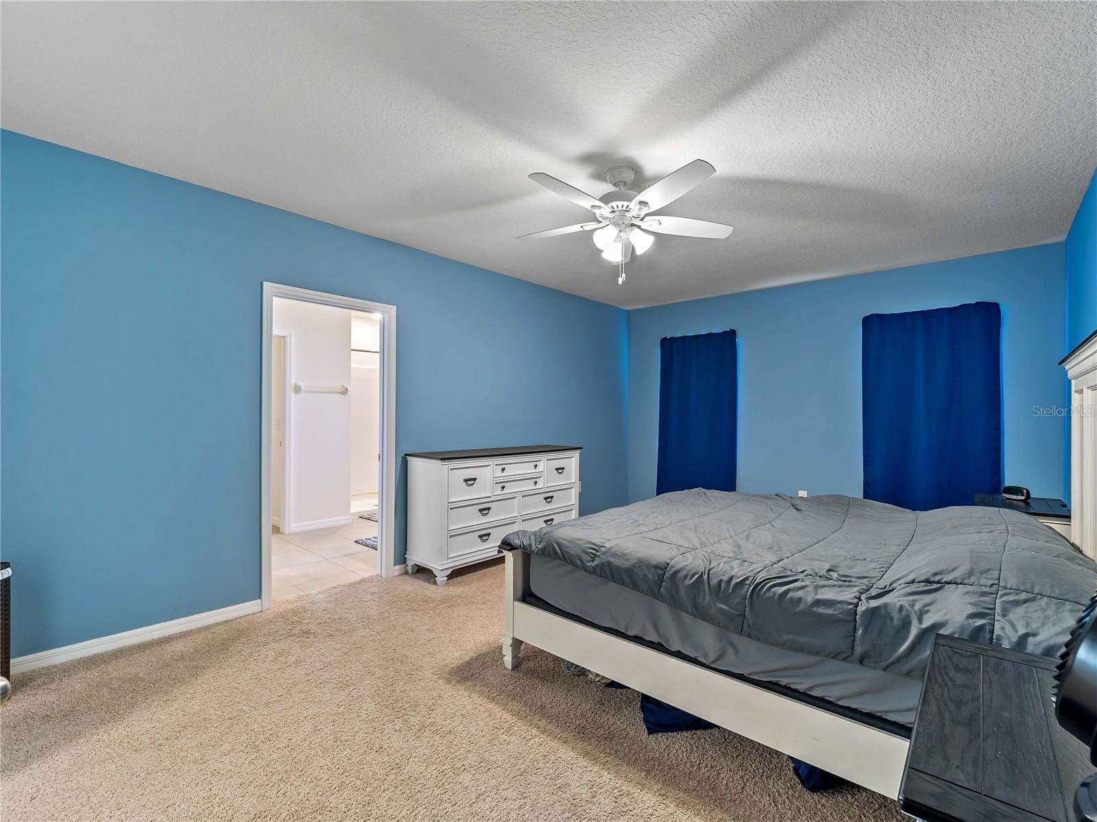 5655 Woodland Sage Drive, Sarasota, FL 34238