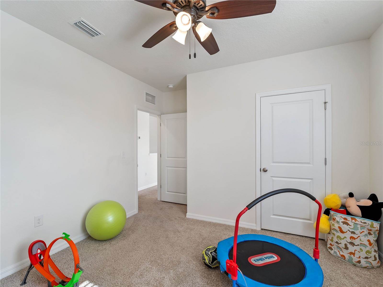 5655 Woodland Sage Drive, Sarasota, FL 34238