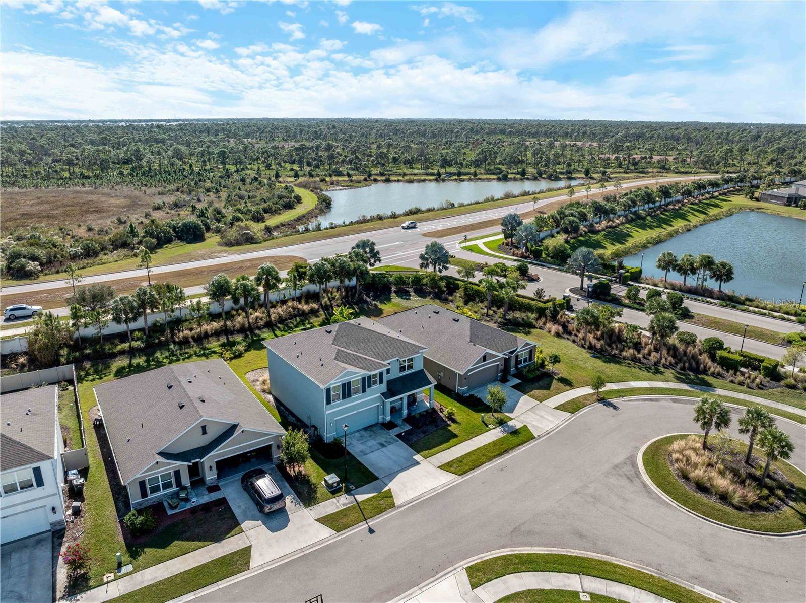 5655 Woodland Sage Drive, Sarasota, FL 34238