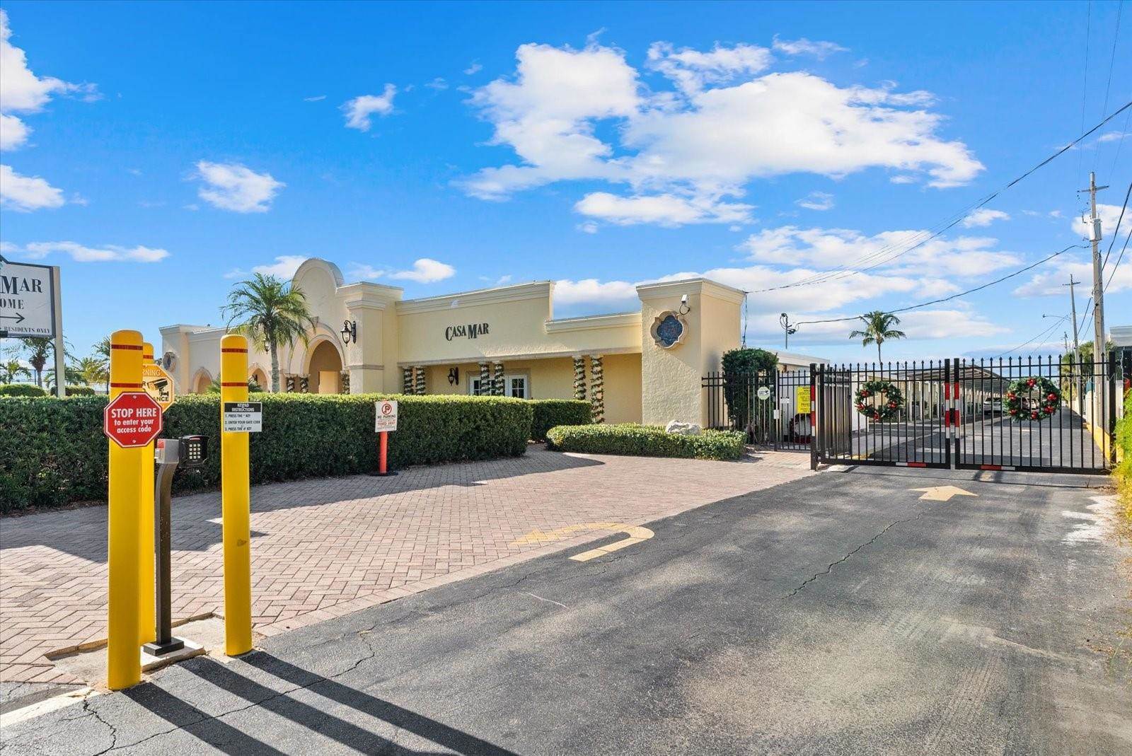 6006 Midnight Pass Road, Sarasota, FL 34242