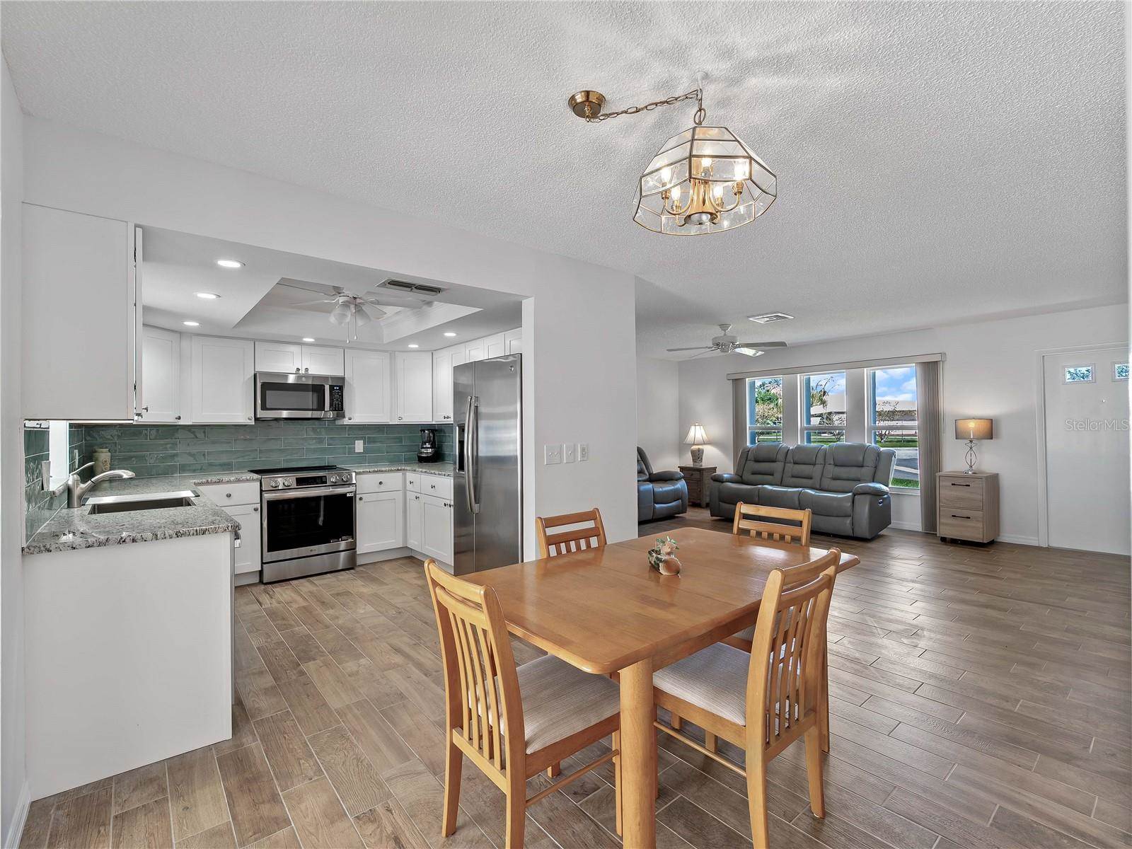 52 Circlewood Drive, Venice, FL 34293