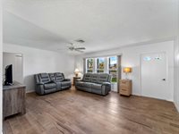 52 Circlewood Drive, Venice, FL 34293