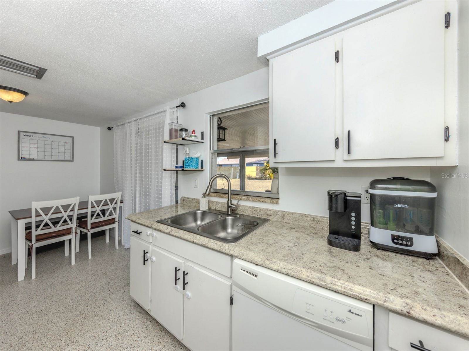 525 Azalea Drive NW, Port Charlotte, FL 33952