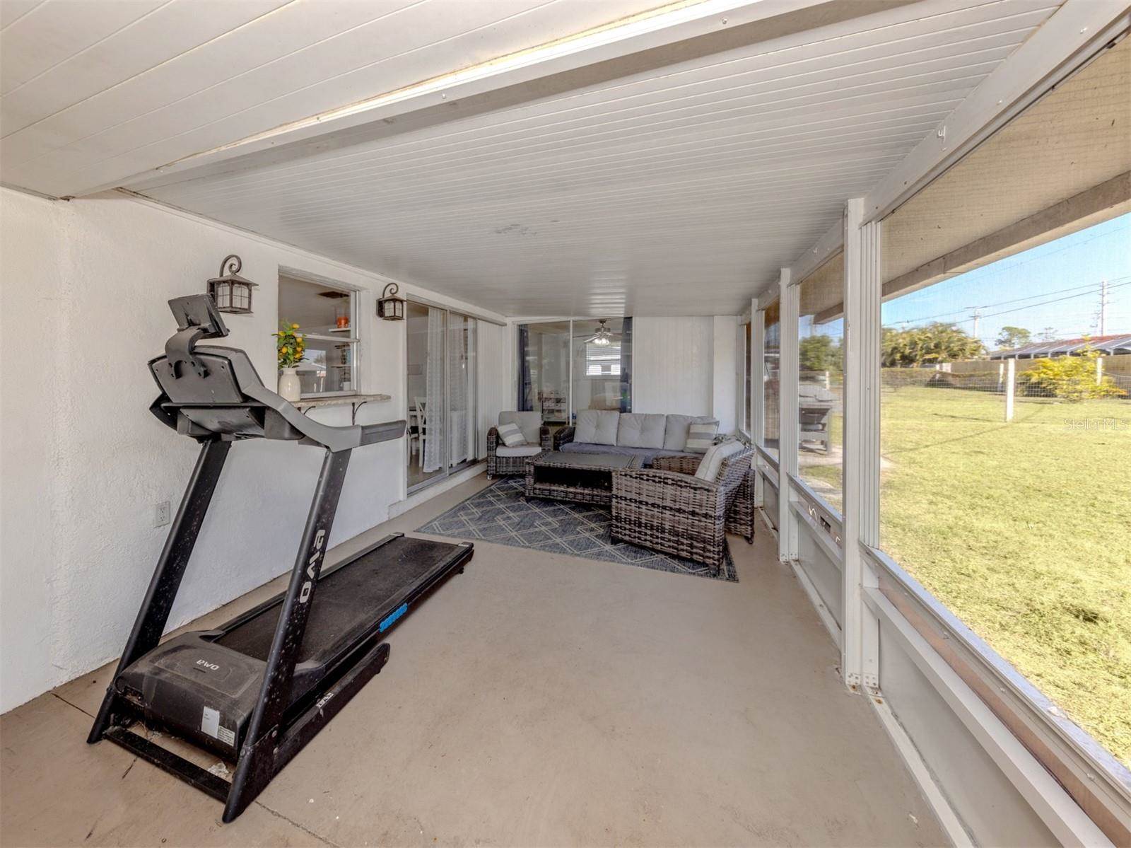 525 Azalea Drive NW, Port Charlotte, FL 33952