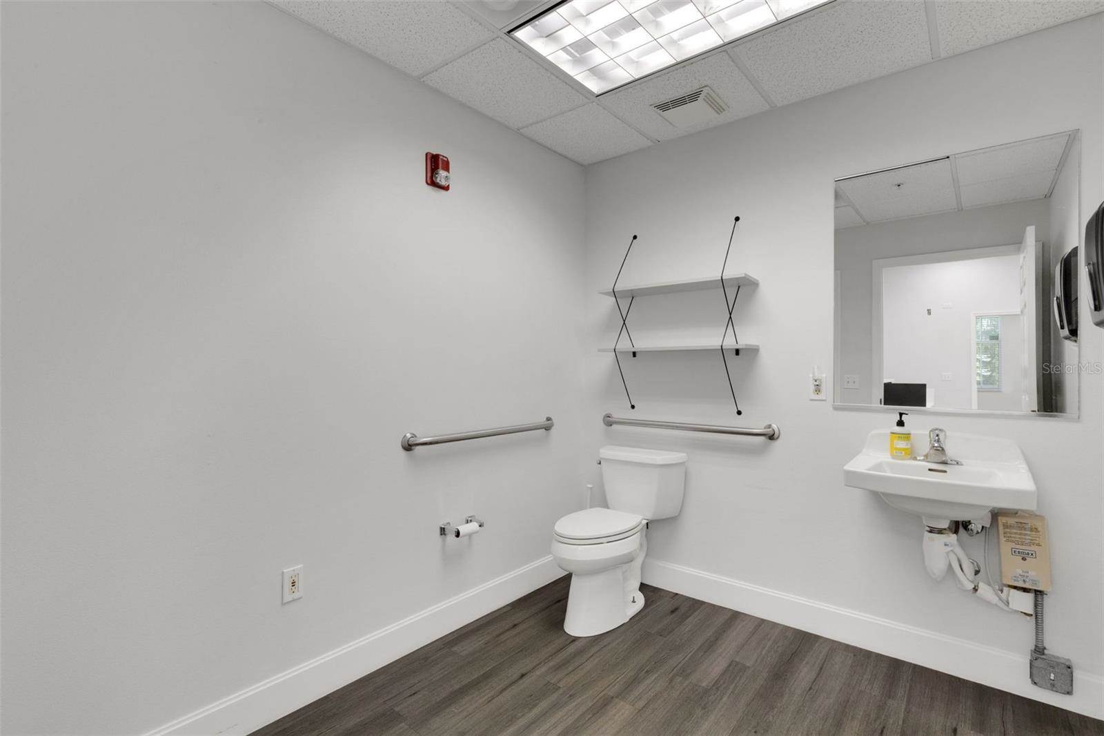 1400 Cattlemen, Sarasota, FL 34232