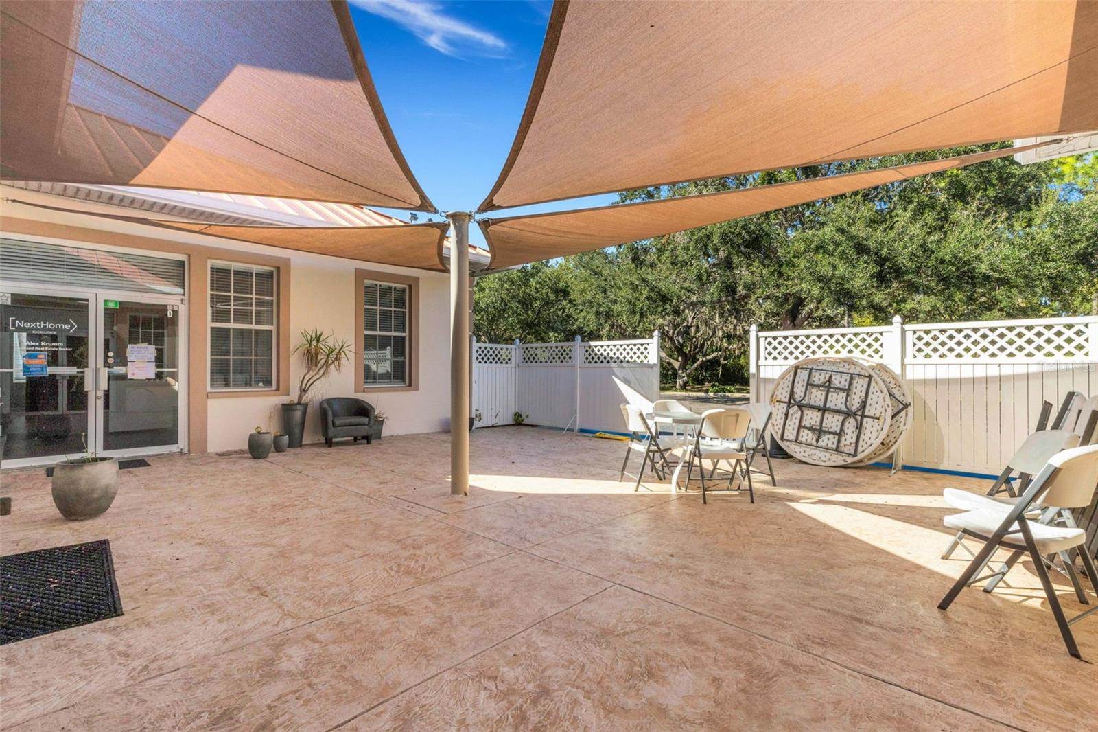 1400 Cattlemen, Sarasota, FL 34232