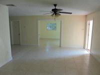 5033 Lords Avenue, Sarasota, FL 34231