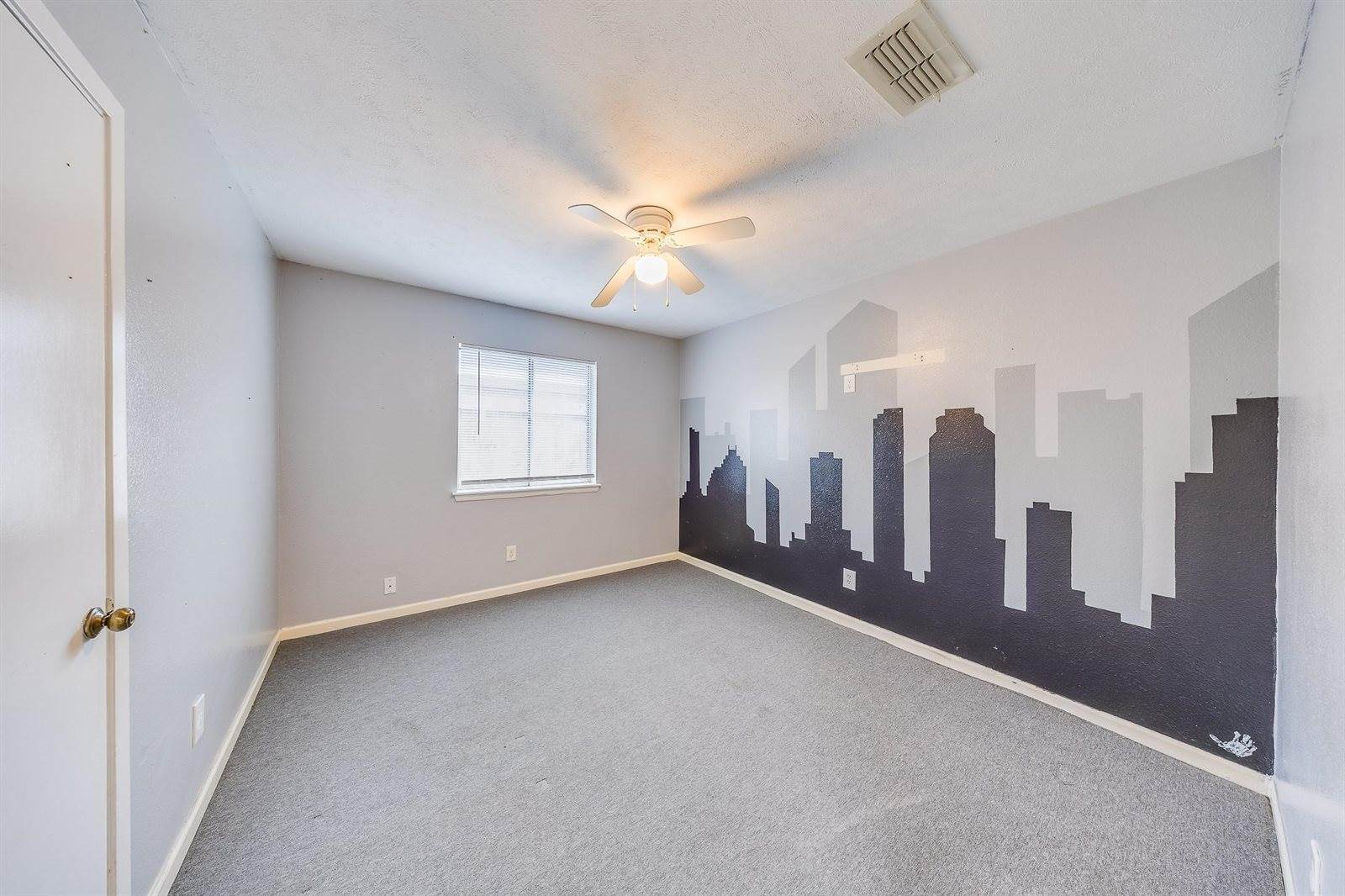 1221 Kitty Street, Deer Park, TX 77536