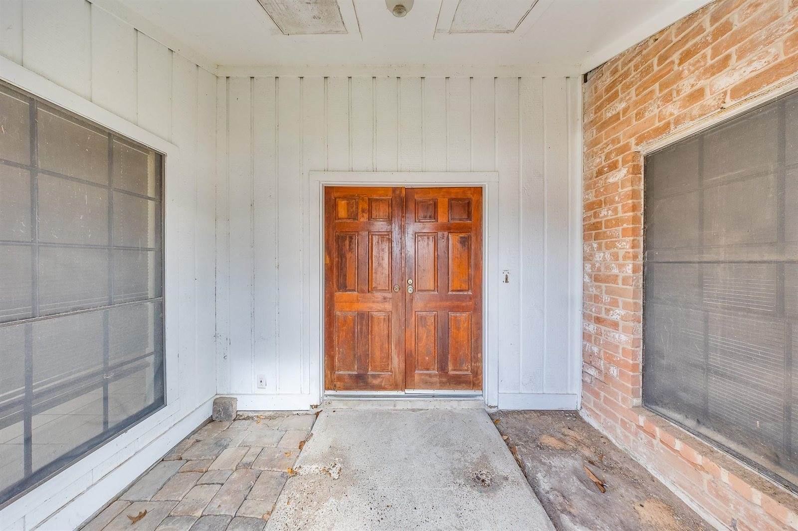 1221 Kitty Street, Deer Park, TX 77536