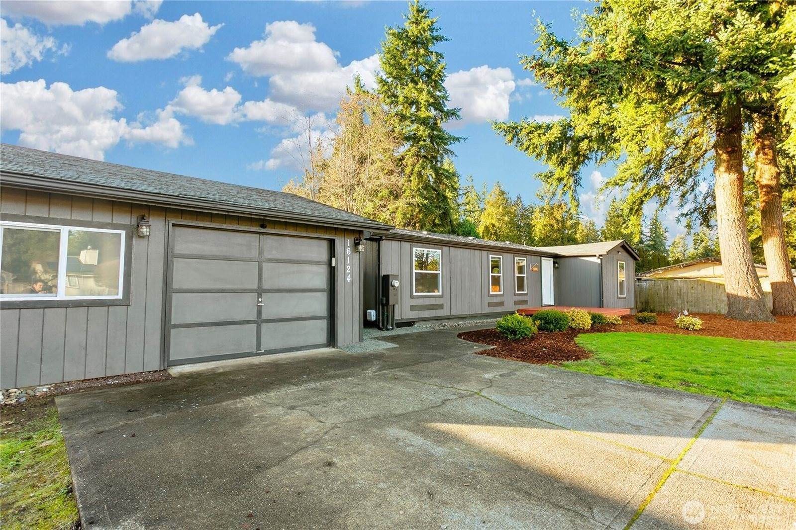 16124 120th Avenue East, Puyallup, WA 98374