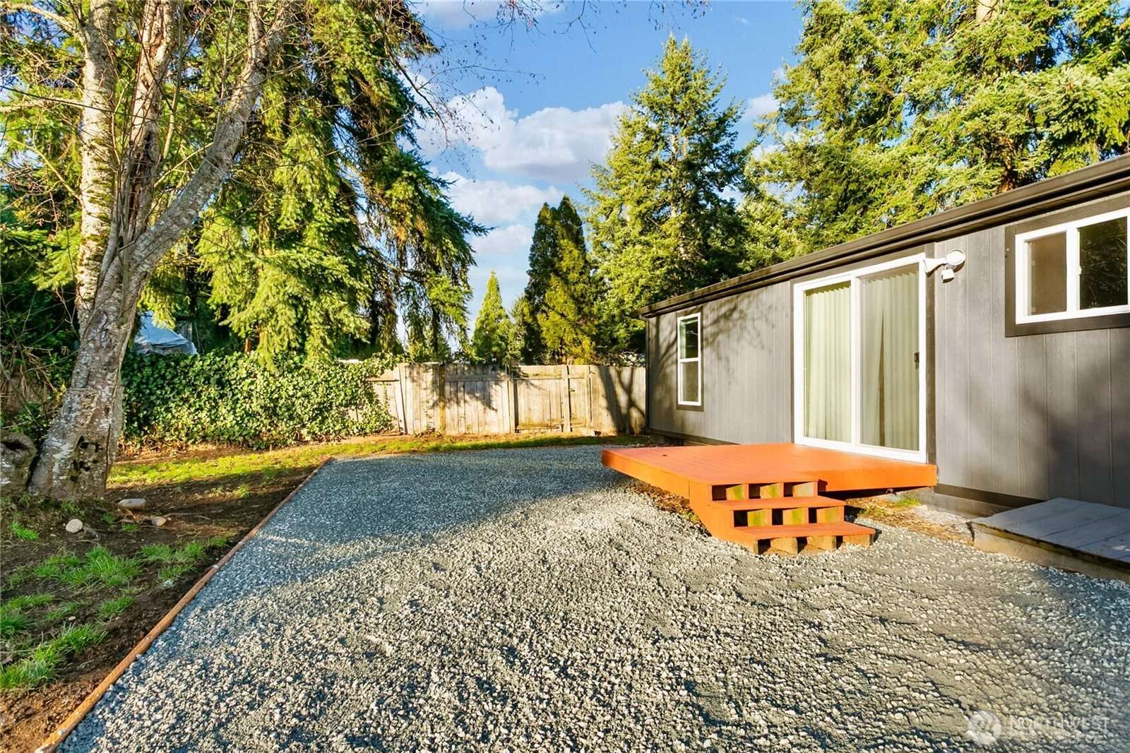 16124 120th Avenue East, Puyallup, WA 98374