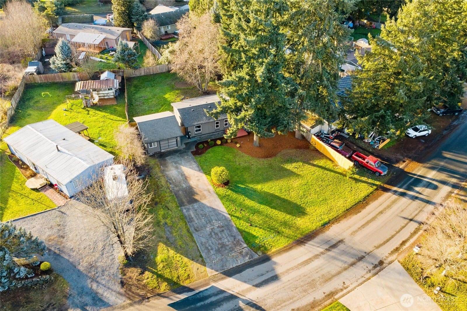 16124 120th Avenue East, Puyallup, WA 98374