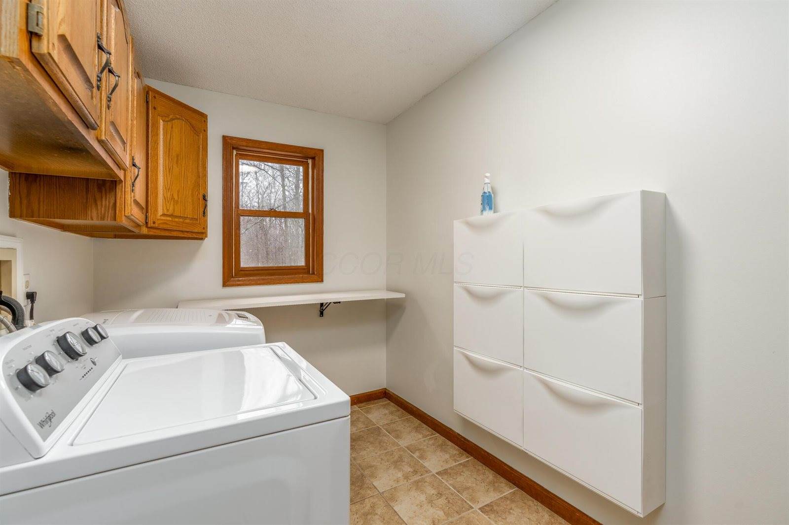 193 Challedon Circle SW, Pataskala, OH 43062