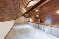 193 Challedon Circle SW, Pataskala, OH 43062