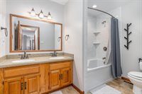 193 Challedon Circle SW, Pataskala, OH 43062