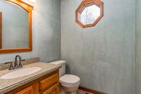 193 Challedon Circle SW, Pataskala, OH 43062