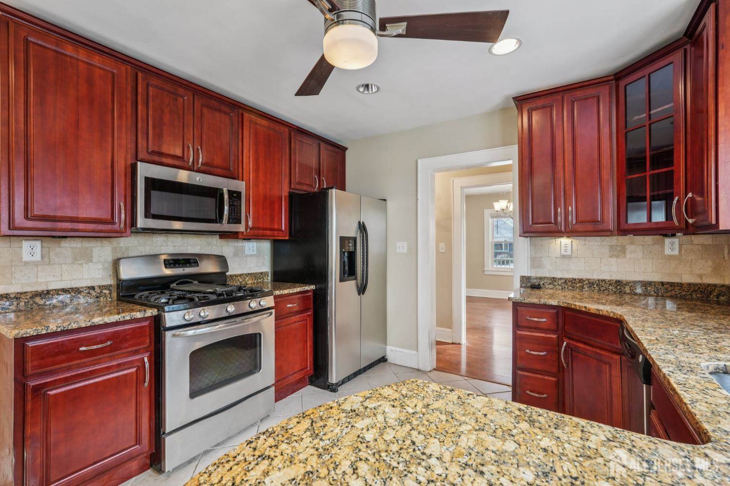 14 Fountain Street, East Brunswick, NJ 08816