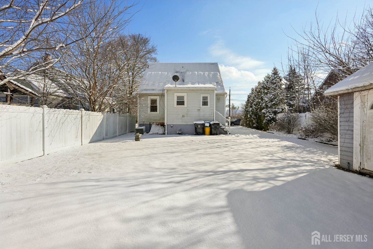 14 Fountain Street, East Brunswick, NJ 08816