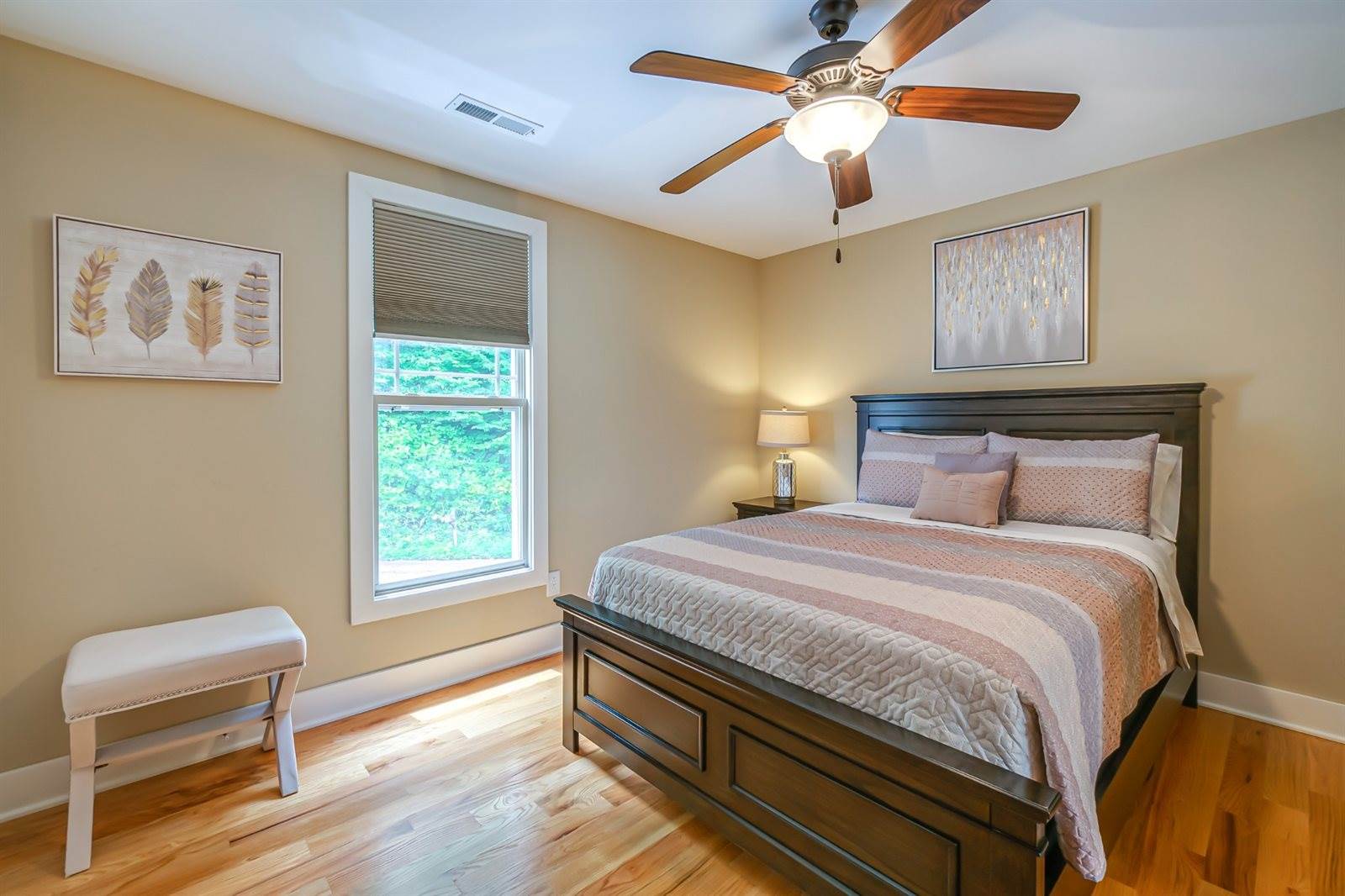 320 Floating Mill Rd, Silver Point, TN 38582