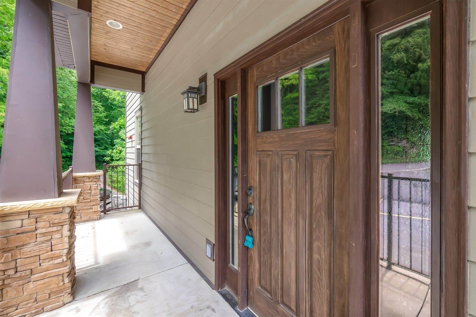 320 Floating Mill Rd, Silver Point, TN 38582