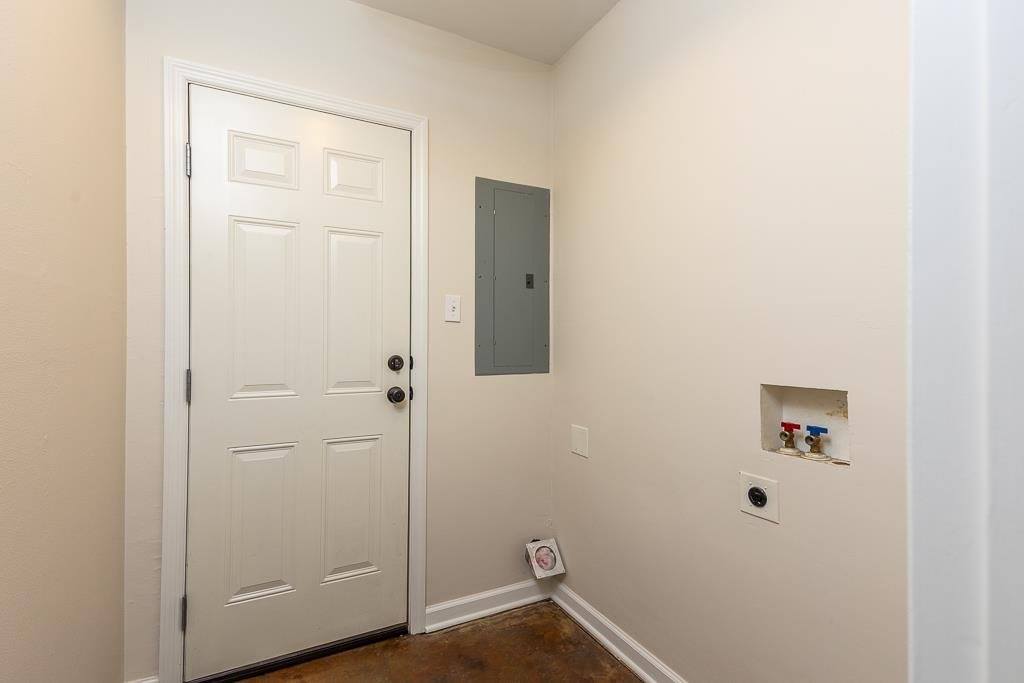 5067 Alrose Ave, Memphis, TN 38117