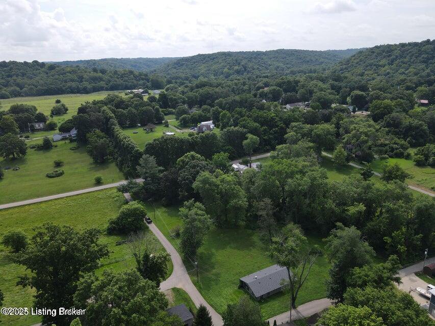 6320 Jefferson St, Westport, KY 40077