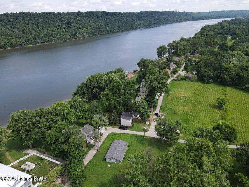 6320 Jefferson St, Westport, KY 40077