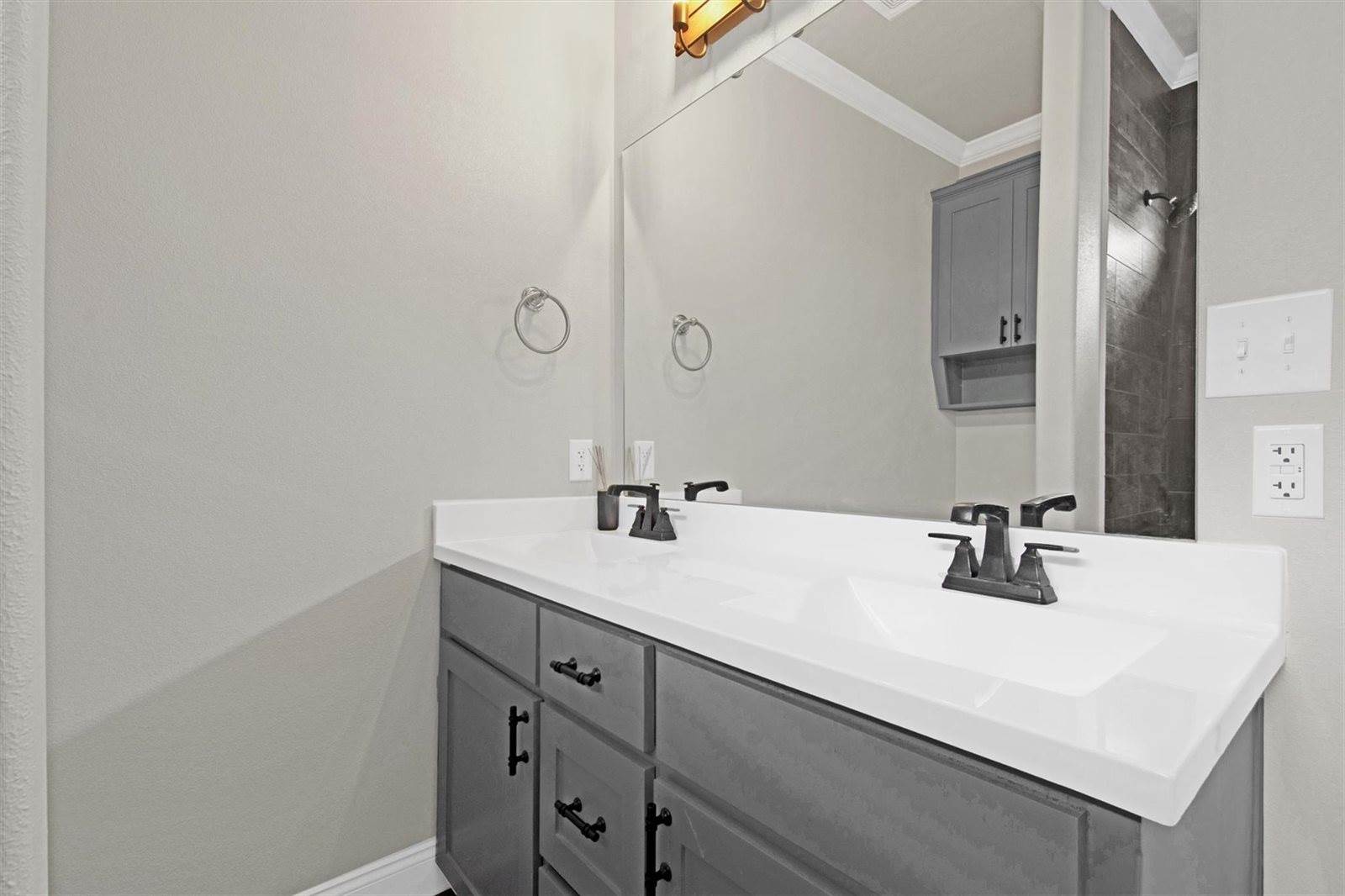 5404 Black Horse Ct, Waco, TX 76708