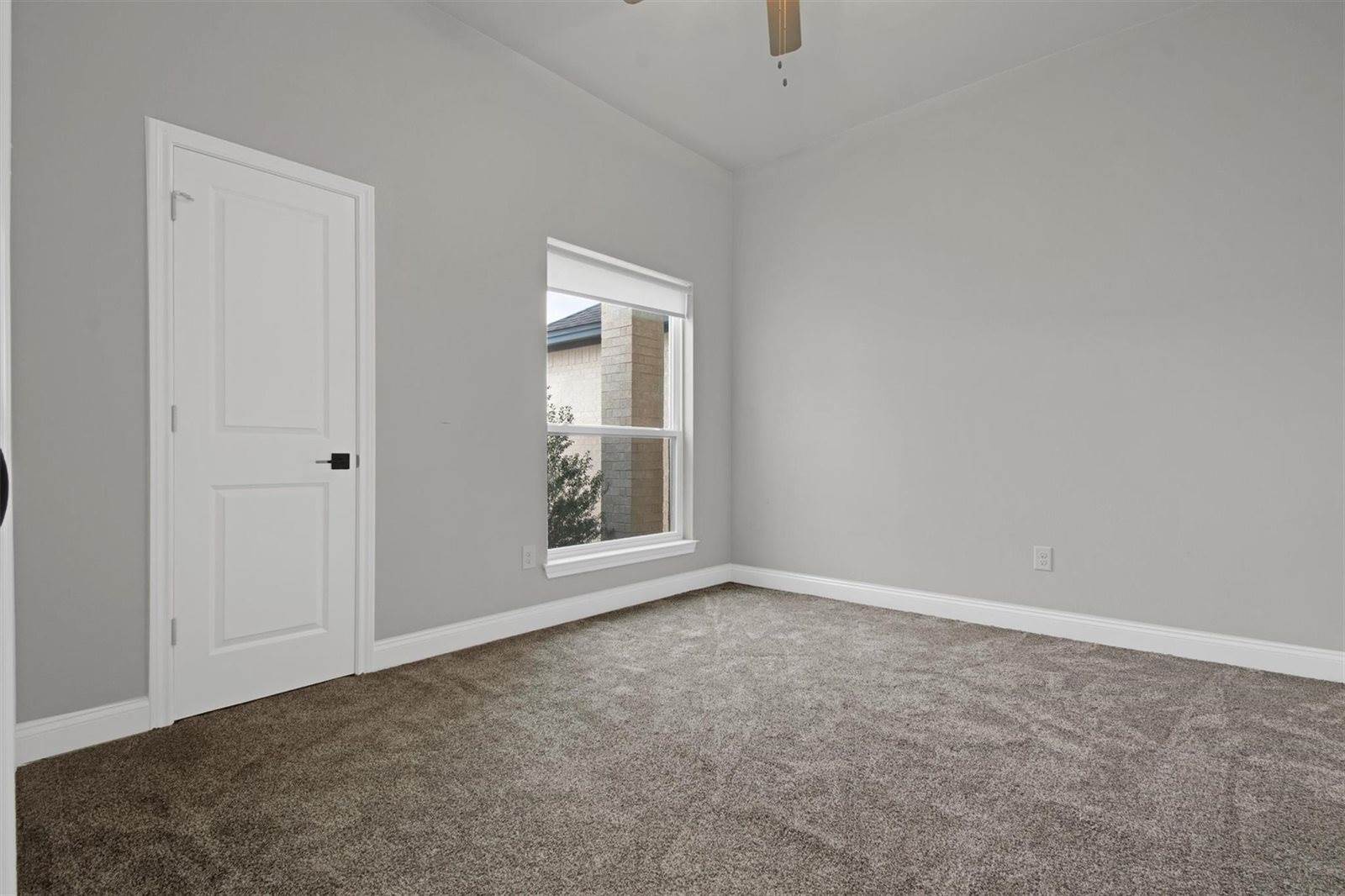 5404 Black Horse Ct, Waco, TX 76708