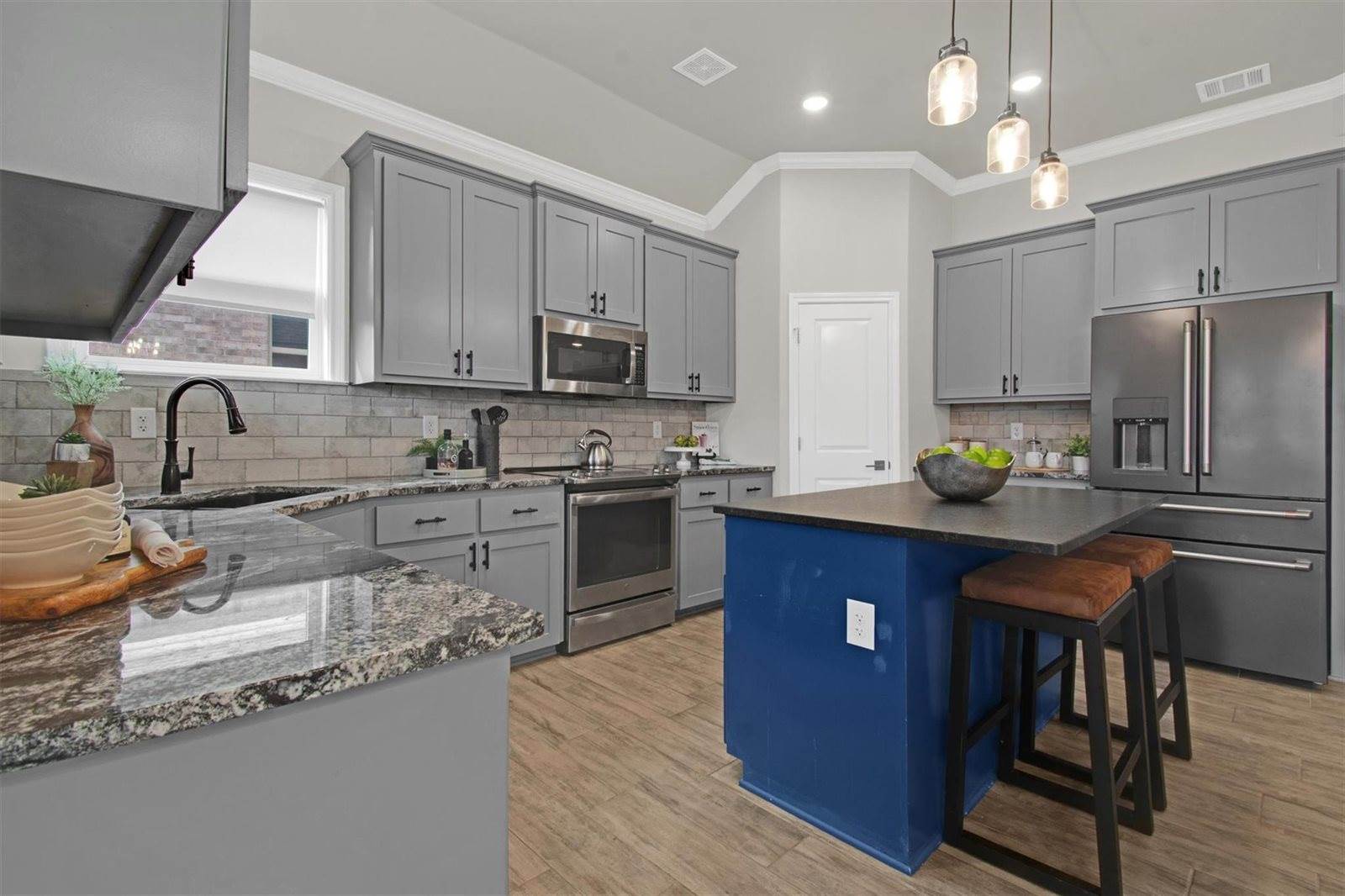 5404 Black Horse Ct, Waco, TX 76708