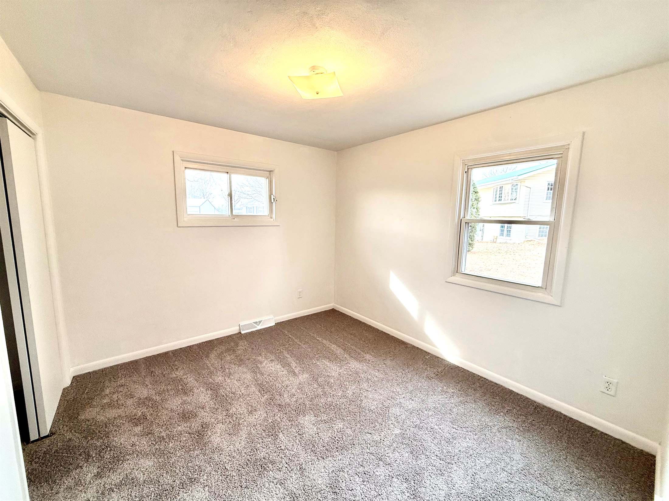 1426 Kings Crt, Colona, IL 61241