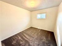 1426 Kings Crt, Colona, IL 61241