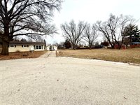1426 Kings Crt, Colona, IL 61241