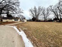 1426 Kings Crt, Colona, IL 61241