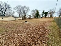 1426 Kings Crt, Colona, IL 61241