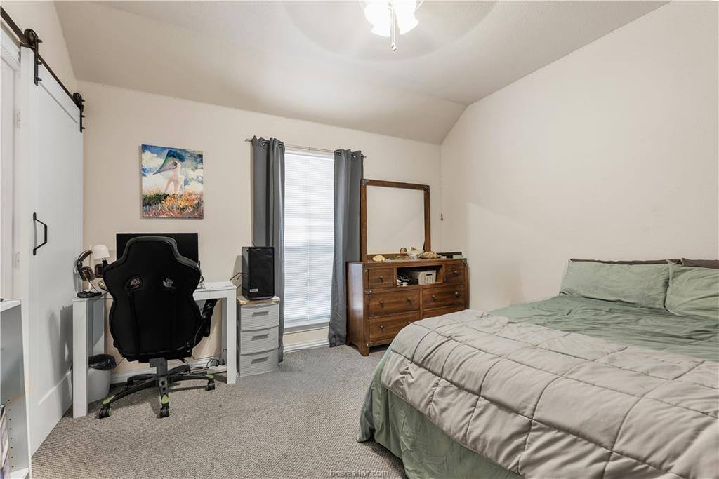 1001 Krenek Tap Road, #304, College Station, TX 77840