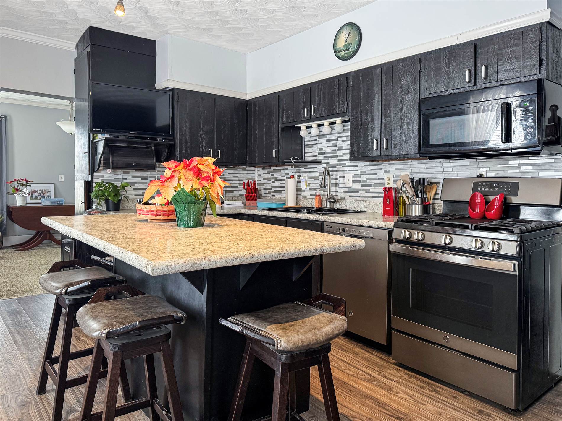 252 Co Rd 30A, Jeromesville, OH 44840