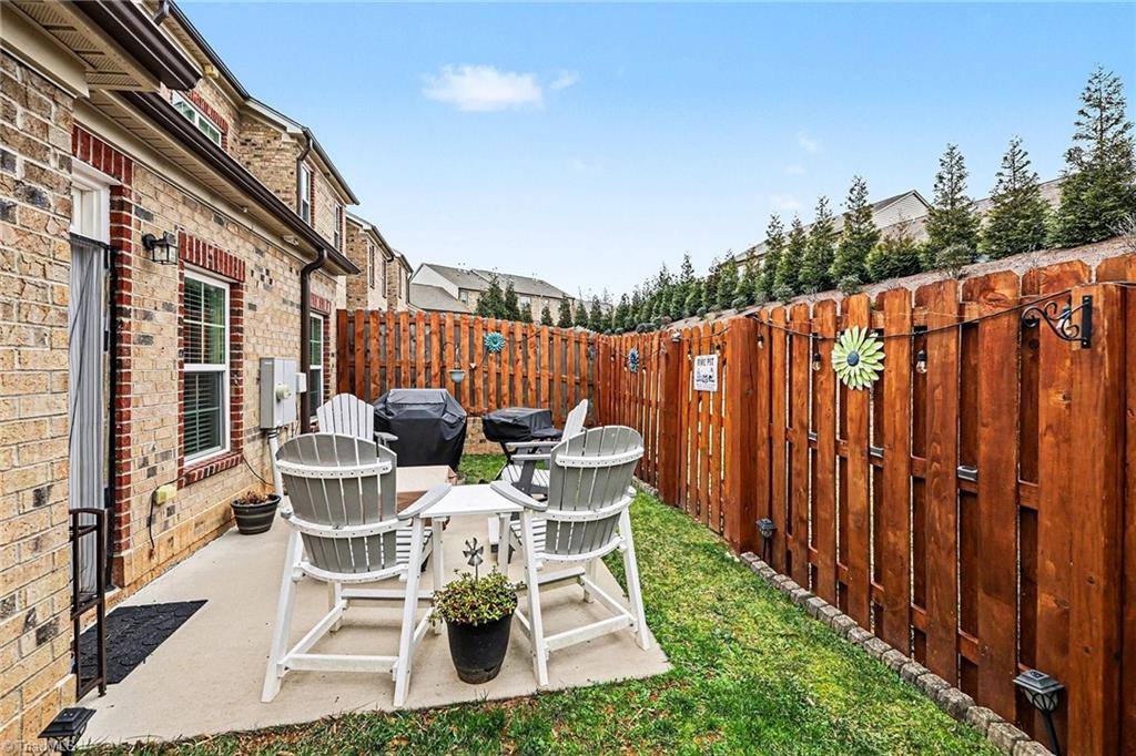 5191 Farm House Trail, Winston-Salem, NC 27103