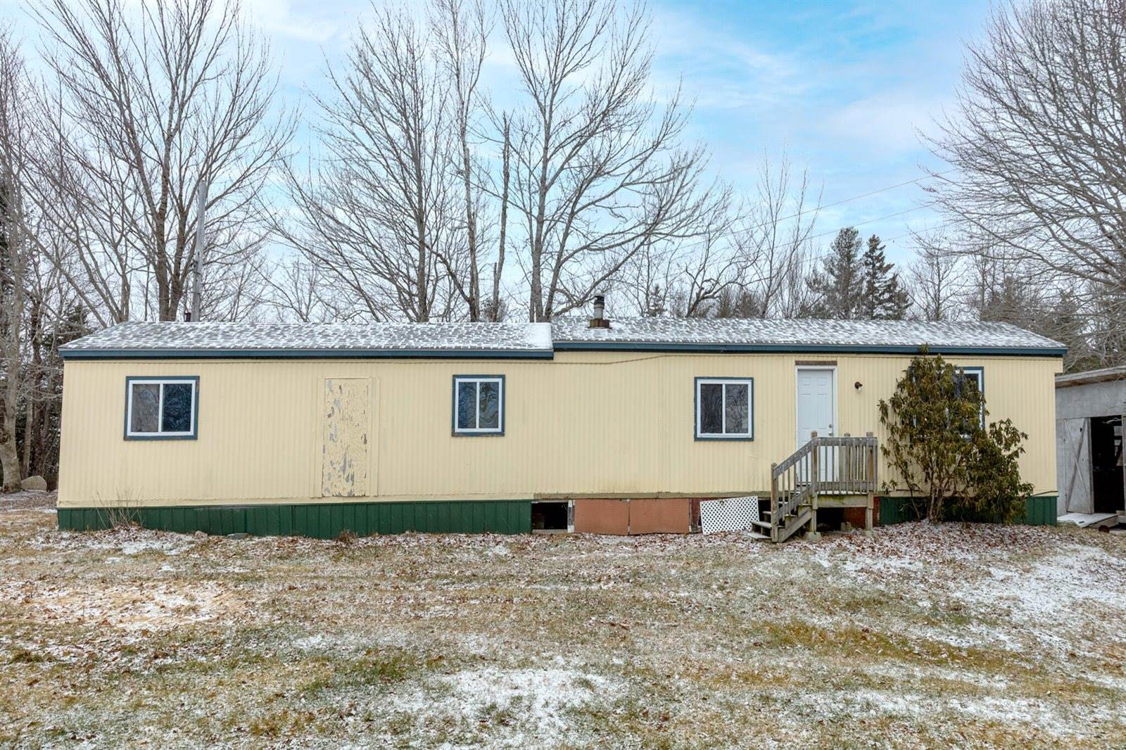 282 Gary Moore Road, Ellsworth, ME 04605